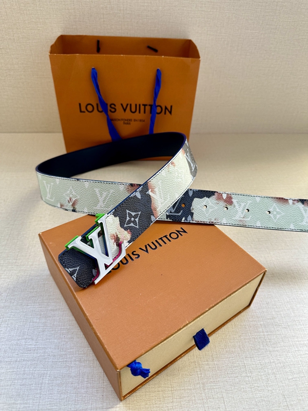 激安ルイヴィトンベルト着用イメージ